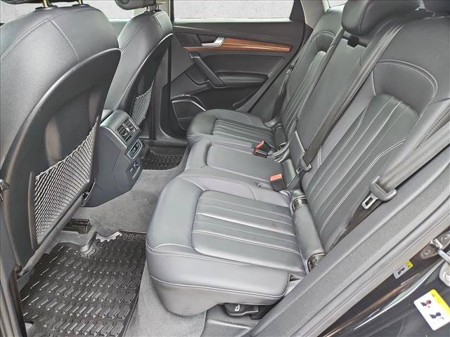Used 2023 Audi Q5 2.0T Premium Plus w/ Premium Plus Package AWD/4WD image 20