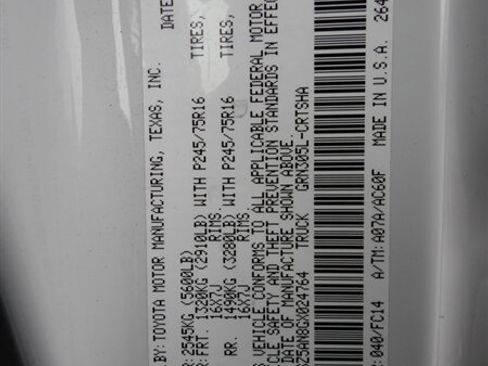 Used 2016 Toyota Tacoma TRD Sport image 25