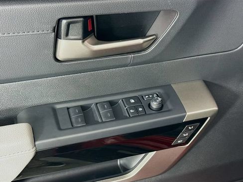 Certified 2025 Toyota Tundra Limited AWD/4WD image 20