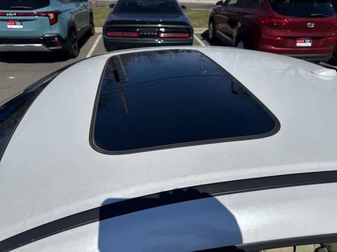 Used 2015 Honda Accord EX-L image 26