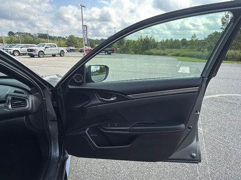 Used 2021 Honda Civic Sport image 15