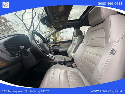 Used 2017 Honda CR-V Touring image 8