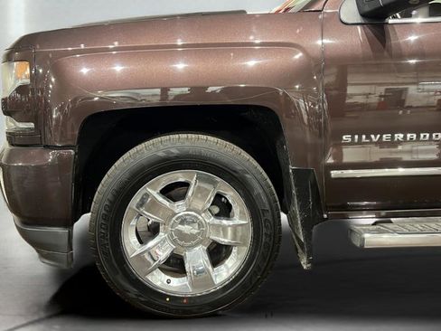 Used 2016 Chevrolet Silverado 1500 LTZ Z71 image 35