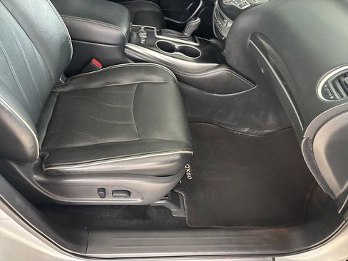 Used 2020 INFINITI QX60 Luxe image 32