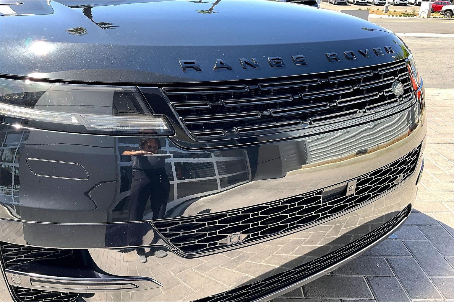 Certified 2023 Land Rover Range Rover Sport SE AWD/4WD image 26