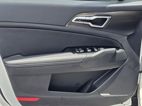 New 2025 Kia Sportage EX AWD/4WD image 13