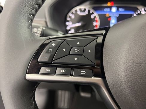 New 2025 Nissan Altima 2.5 SL image 16