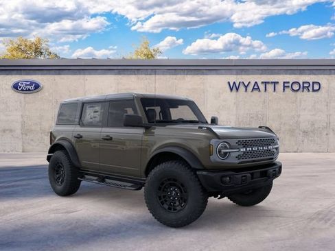 New 2026 Ford Bronco Badlands AWD/4WD image 8