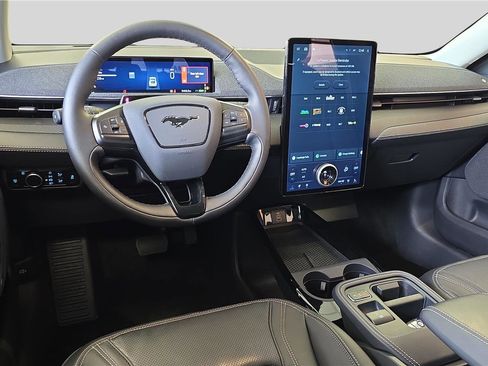 Used 2025 Ford Mustang Mach-E Premium RWD image 20