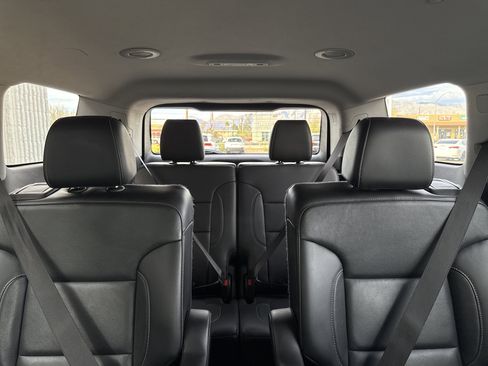 Used 2020 GMC Acadia SLT image 52