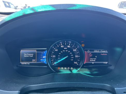 Used 2017 Ford Explorer Limited AWD/4WD image 16
