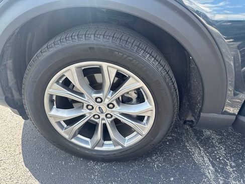 Certified 2023 Ford Explorer Limited w/ Equipment Group 301A AWD/4WD image 55