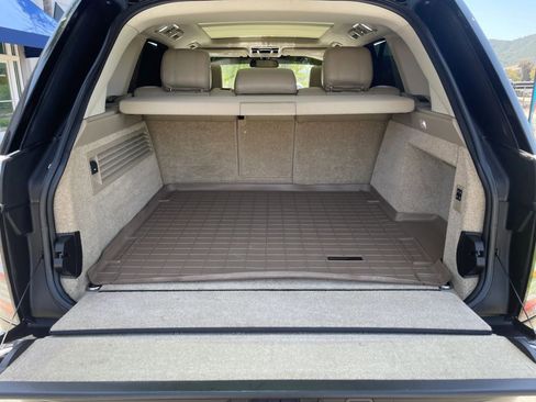 Used 2014 Land Rover Range Rover Supercharged image 10
