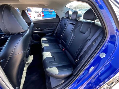 Used 2024 Hyundai Elantra Limited image 20