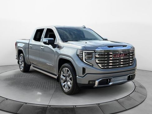 Used 2024 GMC Sierra 1500 Denali AWD/4WD image 1
