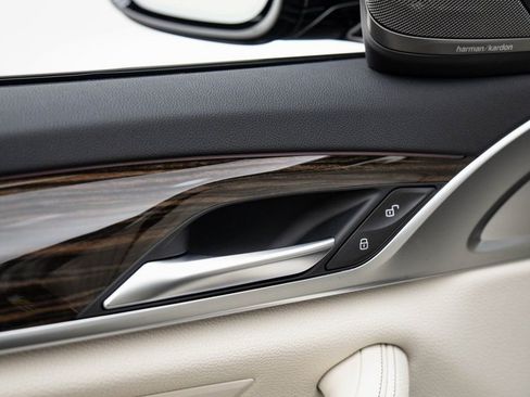 Used 2023 BMW 540i xDrive w/ M Sport Package image 16