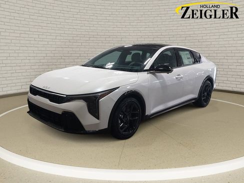 New 2026 Kia K4 GT-Line Turbo FWD image 1