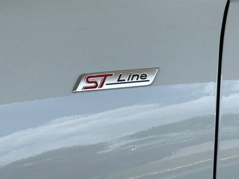 Certified 2026 Ford Escape ST-Line FWD image 17