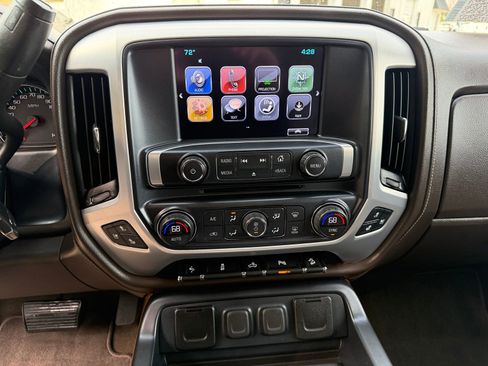 Used 2017 GMC Sierra 1500 SLT w/ SLT Premium Package image 15