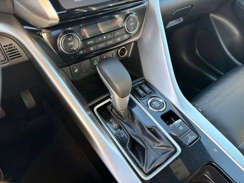 Used 2023 Mitsubishi Eclipse Cross SEL AWD/4WD image 9