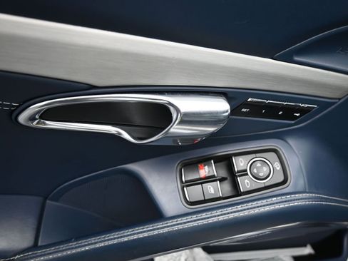 Used 2014 Porsche 911 Turbo S w/ Light Design Package image 16