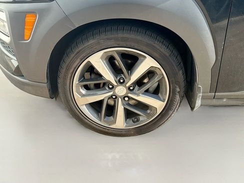 Used 2019 Hyundai Kona Limited AWD/4WD image 30