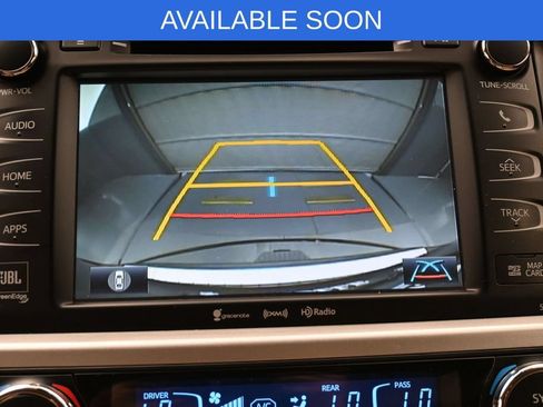 Used 2017 Toyota Highlander Limited Platinum AWD/4WD image 22