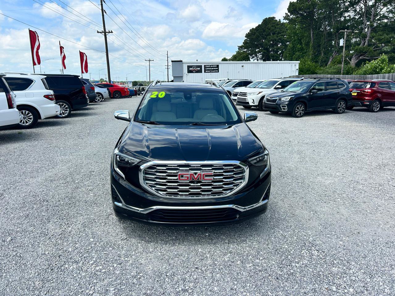 Used 2020 GMC Terrain Denali w/ Denali Premium Package FWD image 16