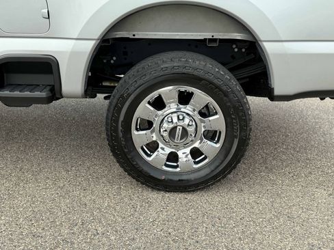 Used 2024 Ford F350 Lariat w/ Lariat Ultimate Package AWD/4WD image 14