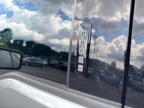 Used 2023 Ford F150 XLT w/ Equipment Group 302A High AWD/4WD image 18