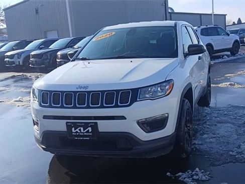 Used 2020 Jeep Compass Sport w/ Cold Weather Group image 6