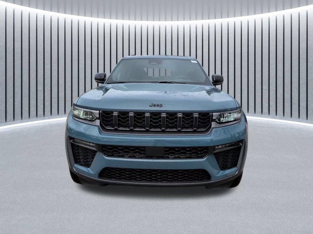 New 2026 Jeep Grand Cherokee L Limited w/ Limited Altitude Package AWD/4WD image 18