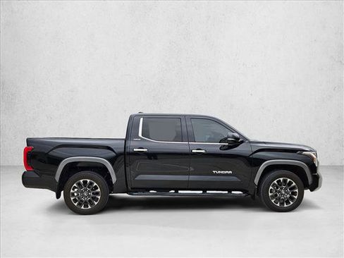 Used 2025 Toyota Tundra Limited AWD/4WD image 4