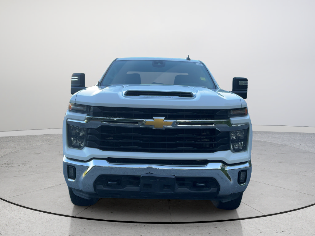 Certified 2024 Chevrolet Silverado 2500 LT AWD/4WD image 3
