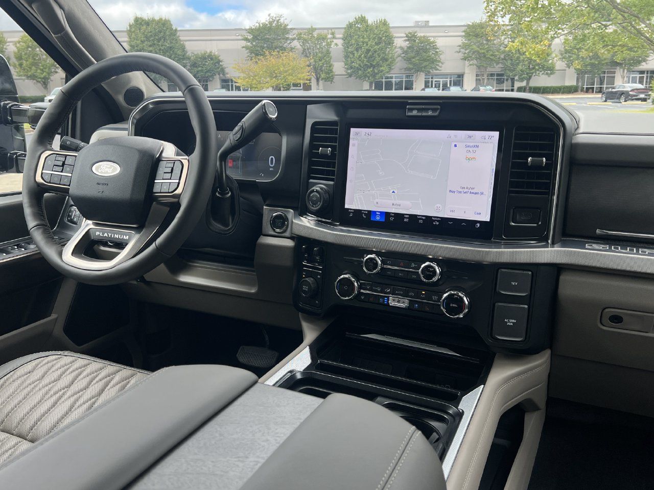 New 2026 Ford F450 Platinum w/ Platinum Plus Package AWD/4WD image 3