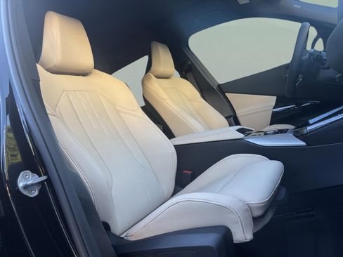 Used 2026 BMW X3 xDrive30 w/ M Sport Package image 23