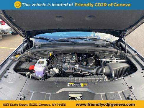 New 2025 Jeep Grand Cherokee Laredo X w/ Luxury Tech Group I image 23