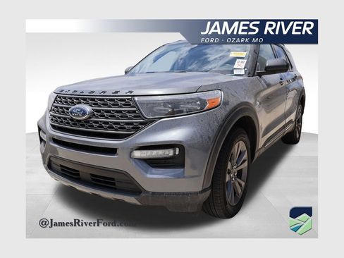 Used 2023 Ford Explorer XLT w/ Equipment Group 202A AWD/4WD image 1