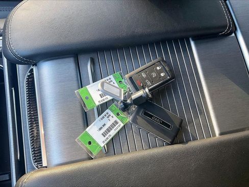 New 2026 Jeep Grand Wagoneer L Limited image 34