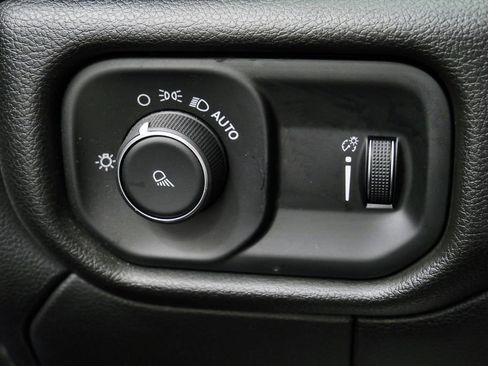 Used 2021 RAM 2500 Tradesman AWD/4WD image 26