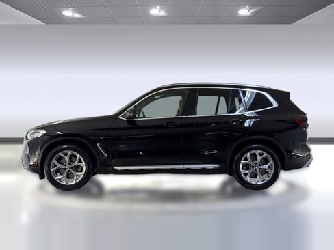 Used 2024 BMW X3 sDrive30i w/ Premium Package RWD image 2
