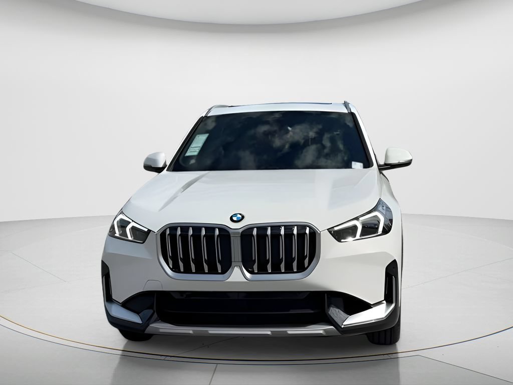 Certified 2026 BMW X1 xDrive28i w/ Convenience Package AWD/4WD image 3