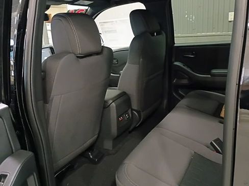 New 2026 Nissan Frontier SV w/ SV Convenience Package image 9