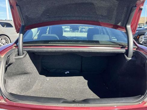 Used 2022 Chrysler 300 Touring image 20