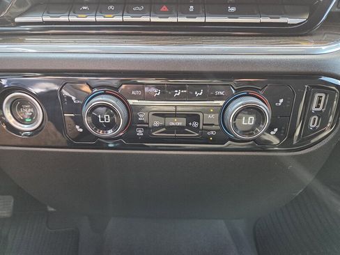 Used 2023 Chevrolet Silverado 1500 LT image 20