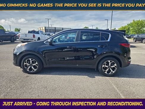 Used 2021 Kia Sportage LX FWD image 4
