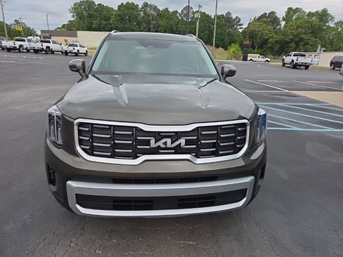 Used 2025 Kia Telluride S FWD image 27
