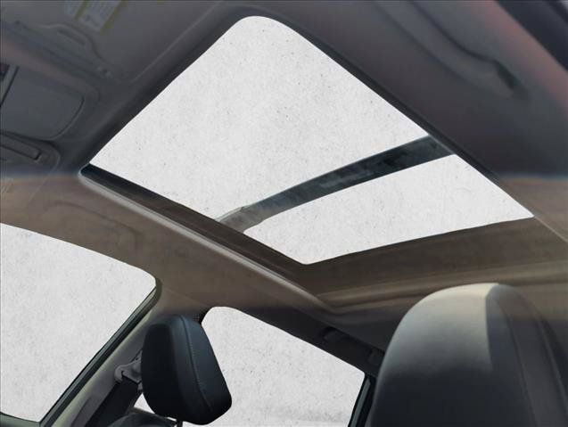 Used 2022 Subaru Forester Limited AWD/4WD image 12