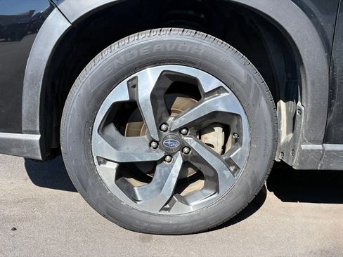 Certified 2024 Subaru Forester Touring AWD/4WD image 10