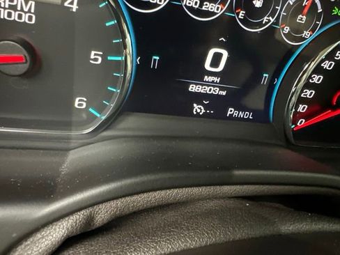 Used 2017 GMC Yukon Denali w/ Open Road Package RWD image 7